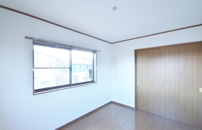 【洋室】 | メゾネット・マリーン