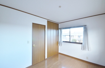 【洋室】 | メゾネット・マリーン