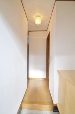 【玄関】 | メゾネット・マリーン