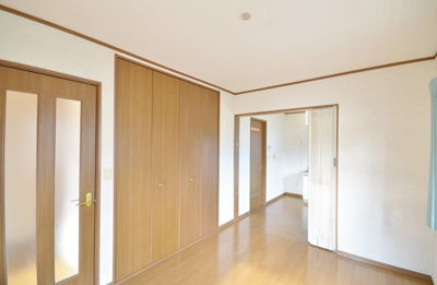 【居間・リビング】 | メゾネット・マリーン