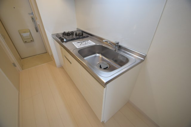 市川市中山４丁目のアパートのキッチン|２口ガスコンロ付