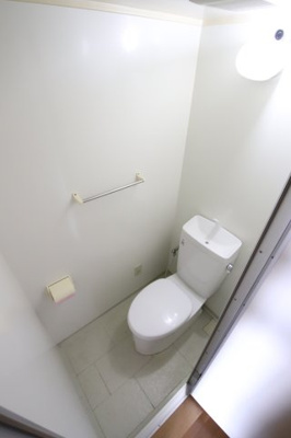 【トイレ】 | プリマベラ | 広々独立のトイレ！