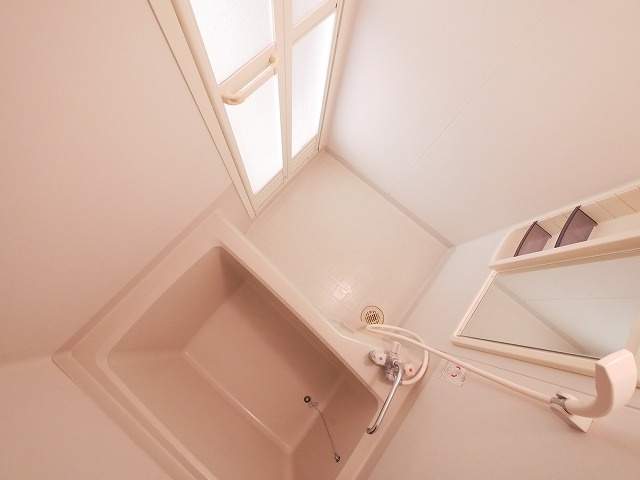 ディアコート　Ａ・Ｂの浴室|お風呂で日々の疲れを落としましょう