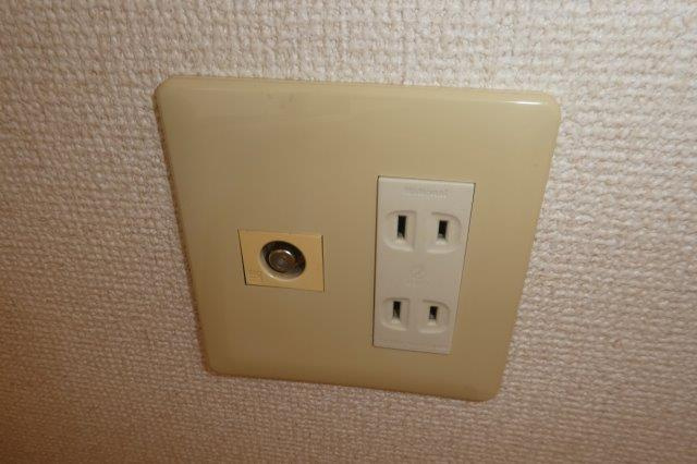 ビューハイツ吉備路のセキュリティ|オートロック連動インターホン