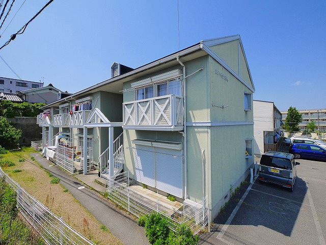 ピノハイツビスの外観|外観は落ち着いています