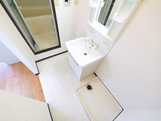 ピノハイツビスの洗面所|スペースが確保できる洗面所です