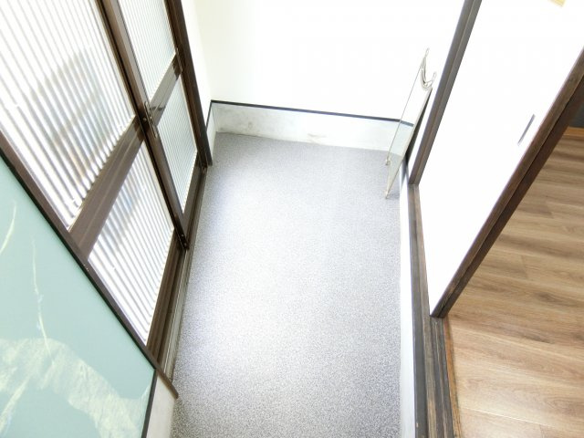 北野田テラスの玄関