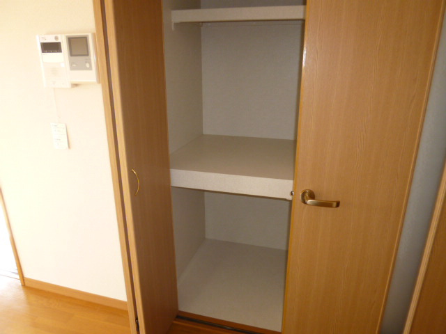 メゾンエトワールの収納|ダイニング収納