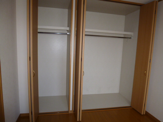 メゾンエトワールの収納|クローゼット