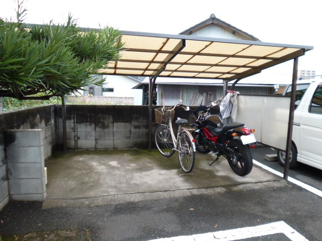 プレジール三宅Ａのその他共用部分|自転車置き場