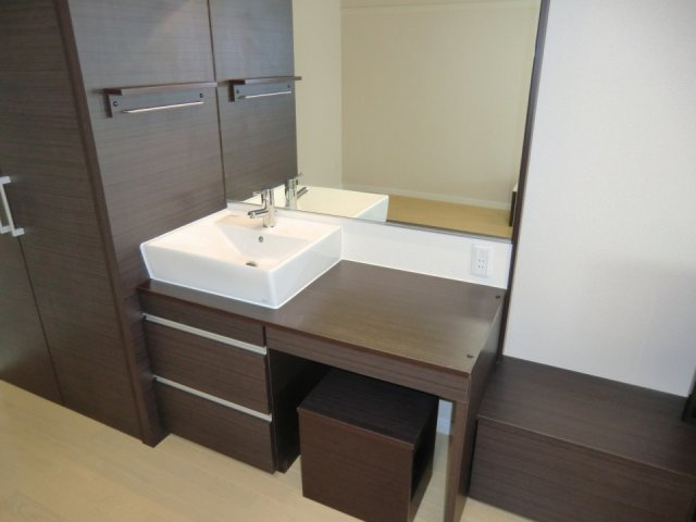 【洗面所】 | レオネクストディアグレイス宝塚