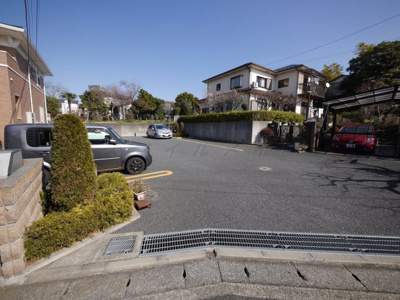 【駐車場】 | プレシャスコートK | 株式会社スマイルメイトでは契約金のクレジット決済も可能です♪