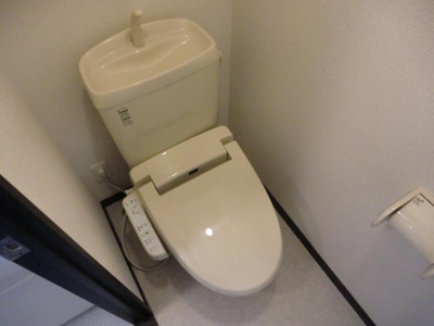 【トイレ】 | レオネクストモカグレイス宝塚 | ※同タイプ物件の写真です