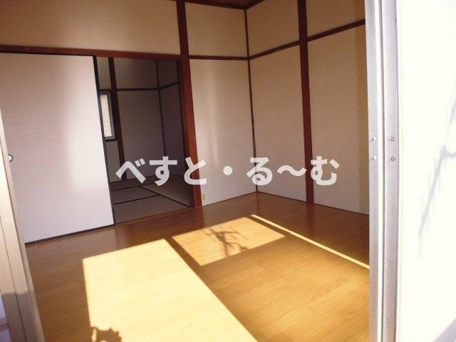 松雅苑東棟の洋室