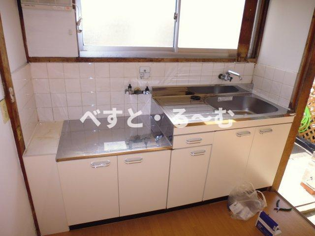 松雅苑東棟のキッチン