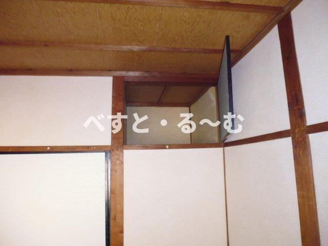 松雅苑東棟の収納