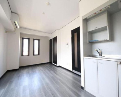 【居間・リビング】 | ダイアパレス京町Ⅱ | 洗濯機置き場