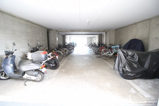 【駐車場】 | 駐輪場