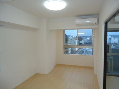 【洋室】 | ブリエロッシュ