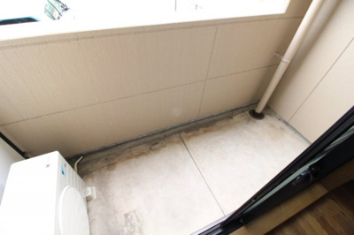 【バルコニー】 | ファインヴィーブル弐番館