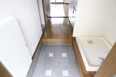 【玄関】 | ファインヴィーブル弐番館