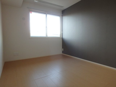 【寝室】 | レーブ・マルシェ