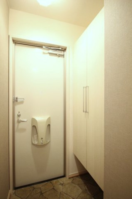 【玄関】 | ラカーサ