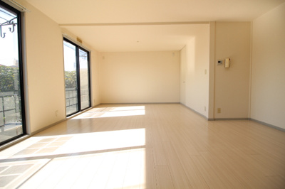 【居間・リビング】 | サンビレッジ浜野C棟