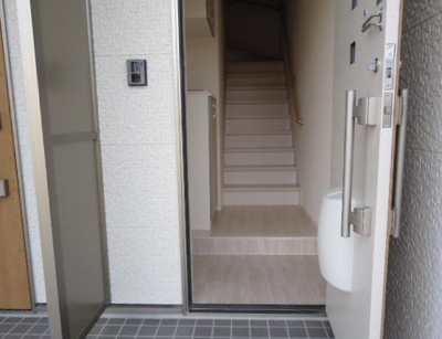 【玄関】 | フォレストライブラリ