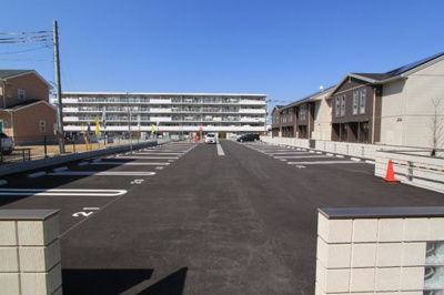 【駐車場】 | ヴィルヌーブＡ棟