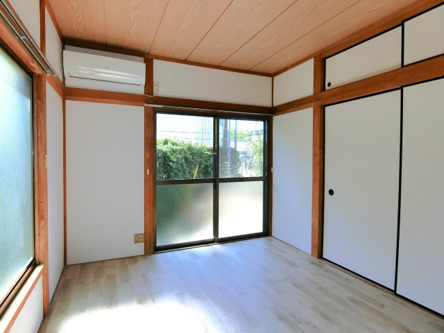 カントリーホームの洋室