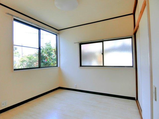 カントリーホームの洋室