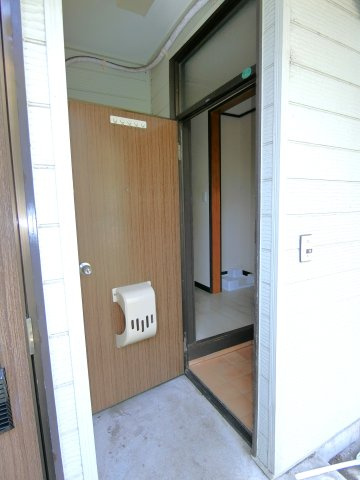 カントリーホームの玄関