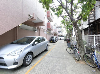 【駐車場】