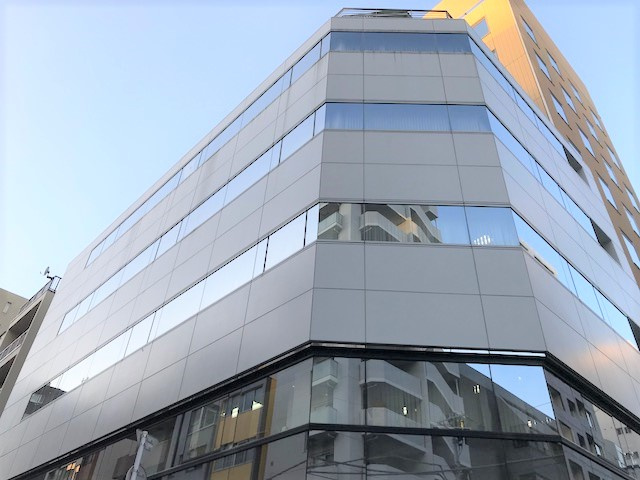 ザ・ロワイヤルビル