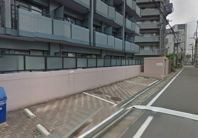 ダイナコートグランデュール高宮の駐車場