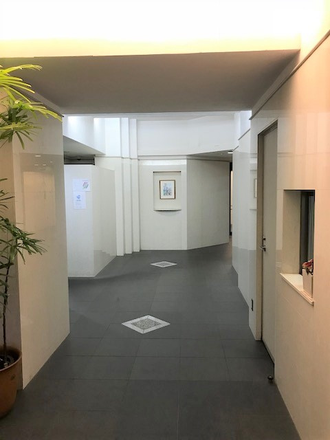 ムルーエ築地のエントランス