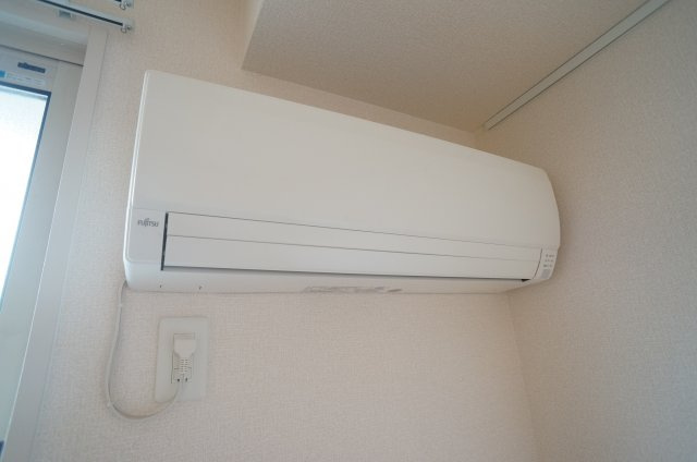 ヴィラソレアーダ中野　E棟の設備|エアコン1基洋室についています