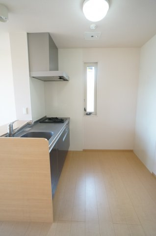 ヴィラソレアーダ中野　E棟のキッチン