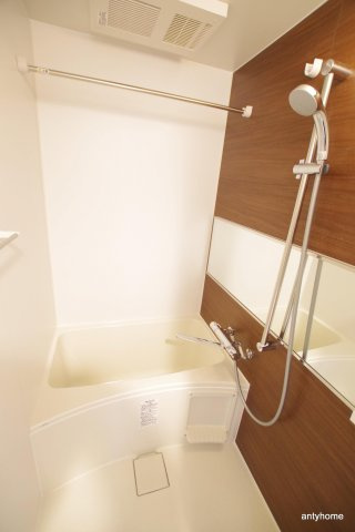 レオンコンフォート桜ノ宮　仲介手数料無料の浴室