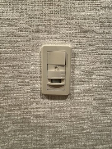 【設備】 | オーキッドレジデンス本駒込 | 人感センサー