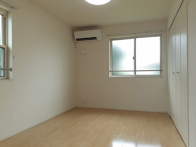 フラワーAの寝室