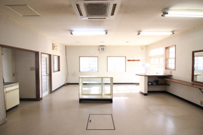 【内装】 | 上郷ＴＭ店舗 | 掲載写真に写る造作及び備品は撤去済です