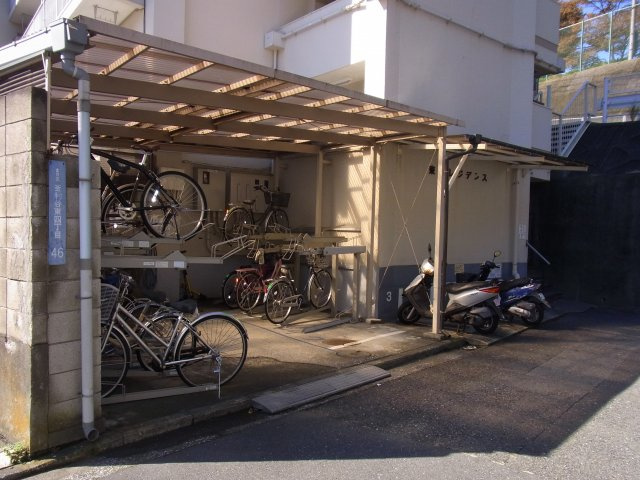 【 売主 】東横金沢文庫レジデンスの駐車場