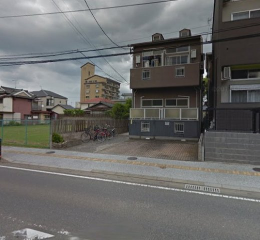 マキシム筥松の駐車場