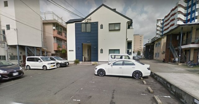 エスポワール博多2の駐車場