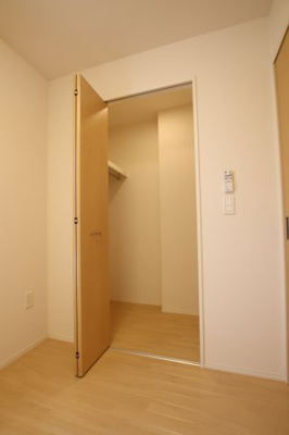 【収納】 | メゾンドリュンヌ | ウォークインクローゼット