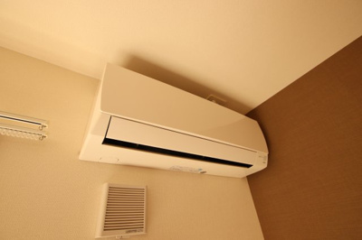 【設備】 | メゾンドリュンヌ | エアコン