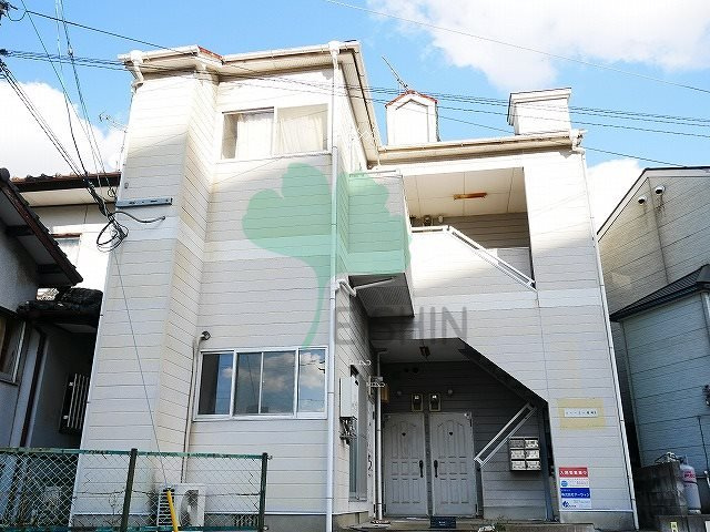 シャーミー箱崎2のエントランス