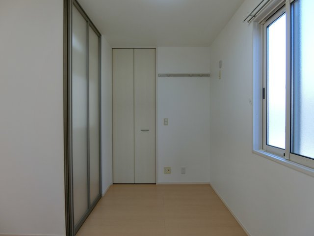 クラルテの洋室